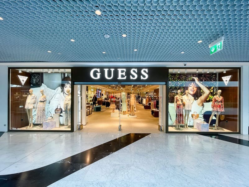 Project completed at Guess - Retail - Construction