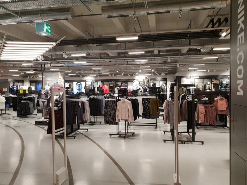 Construction work by Emi Conseil at Nike